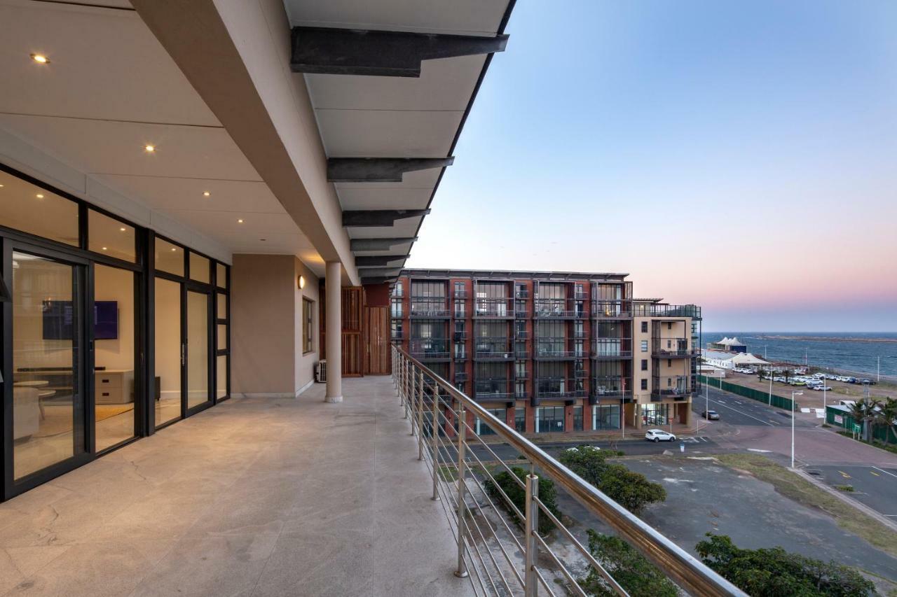 Stay At The Point - Palatial Private Penthouse Durban Exterior photo